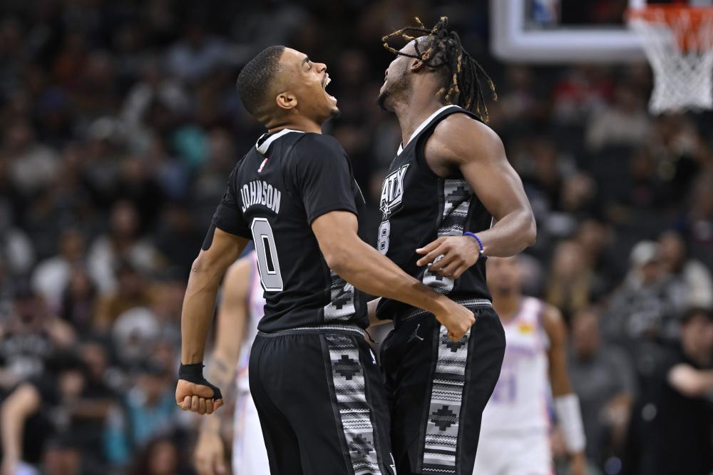 入暂停调整 入暂停调整