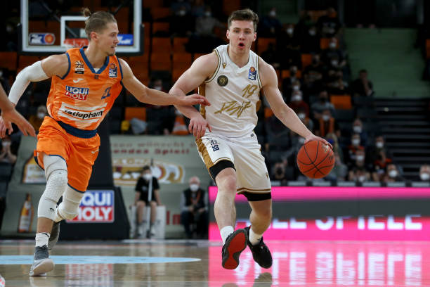 赛场的品牌 赛场的品牌