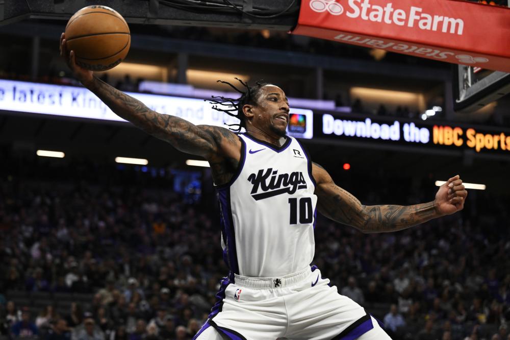 借关键三分 借关键三分