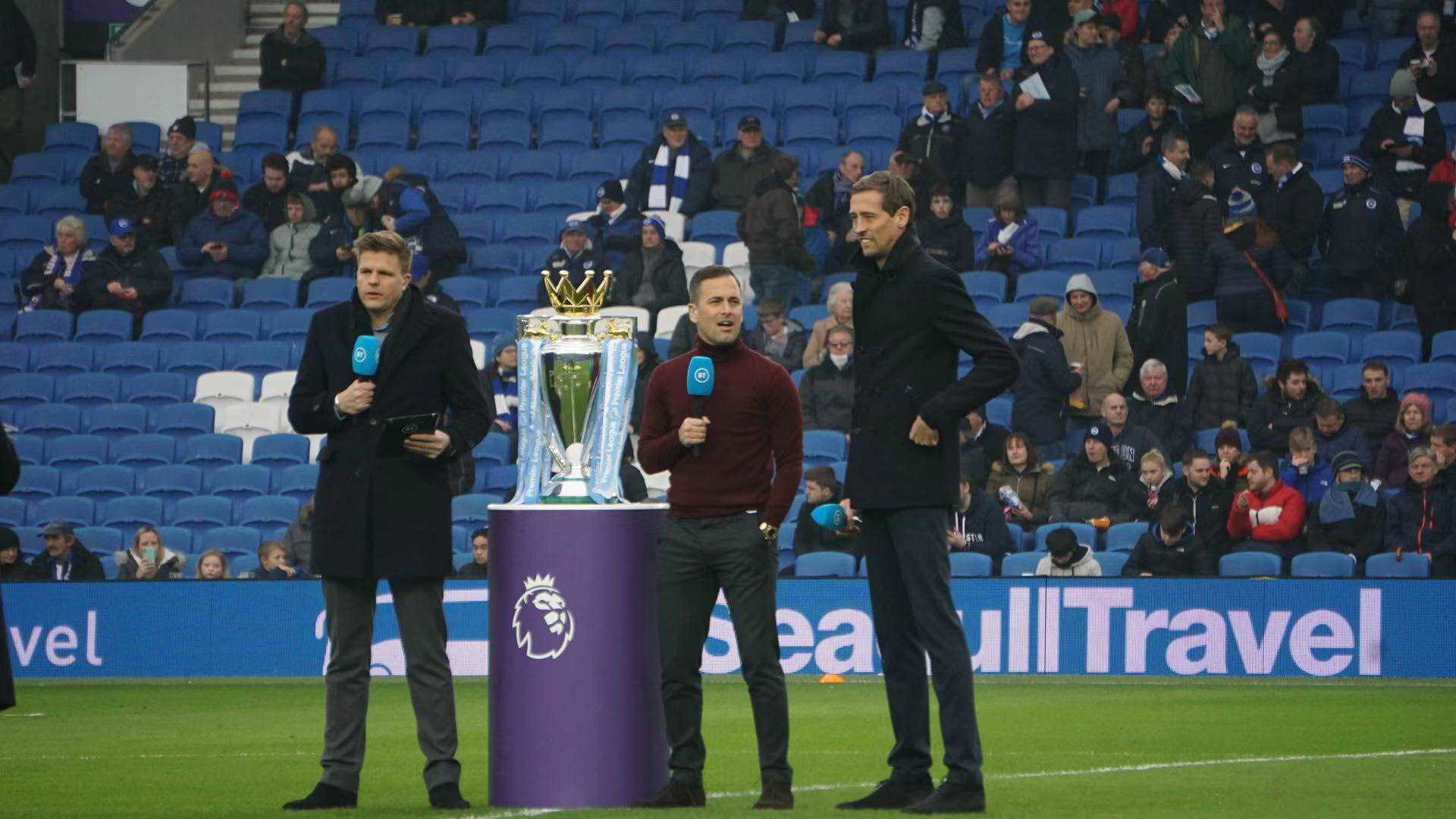 执教的球队 执教的球队